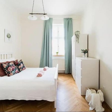 Duze Mieszkanie W Samym Rynku Wrocław Exterior foto
