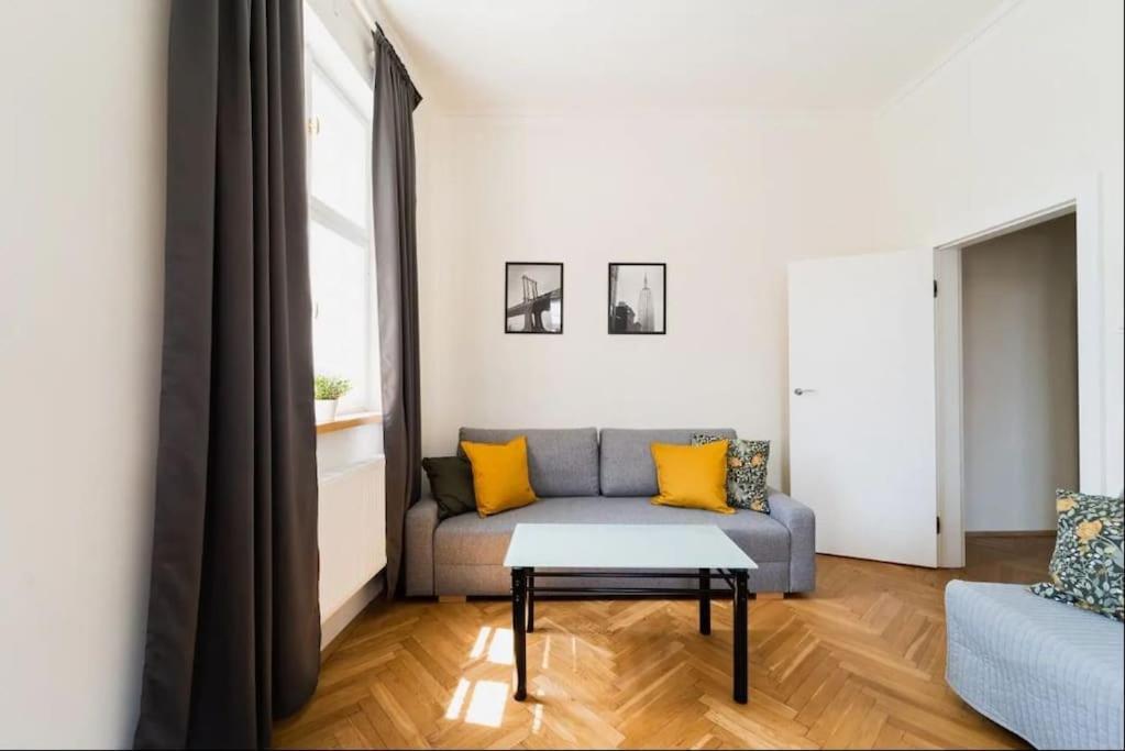 Duze Mieszkanie W Samym Rynku Wrocław Exterior foto